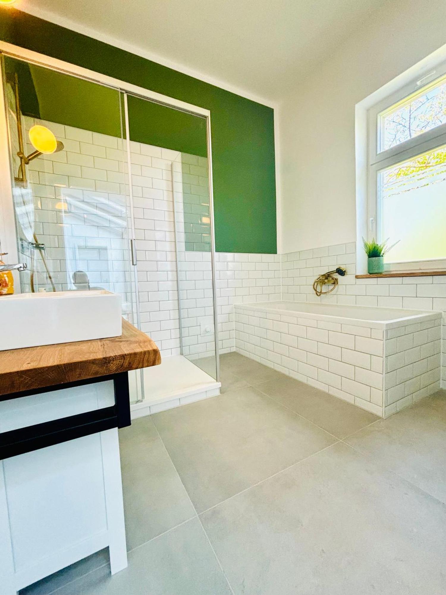 Luxusapartment Im Dichterviertel *Garten*Parkplatz*Wifi* Erfurt Zewnętrze zdjęcie